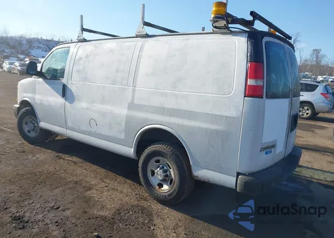 2017 Chevrolet Express 2500 Work Van from USA, damaged, VIN 1GCWGAFF1H1106941